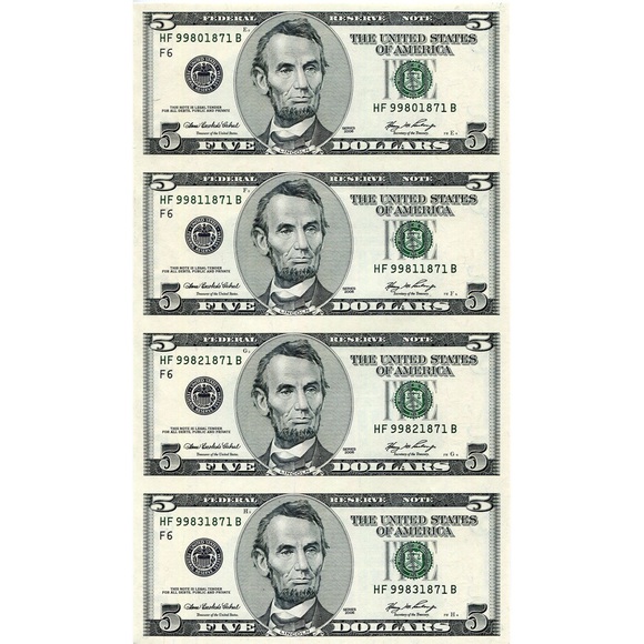 𝐖𝐞𝐧𝐝𝐢𝐬𝐡𝐚 𝐢𝐬 𝐋𝐈𝐕𝐄! - Picture 5 of 14